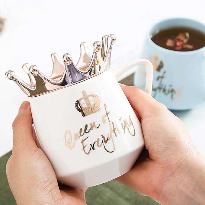 Arawat Queen of Everything Mug with Lid Crown Queen Elizabeth Mugs 12 oz Ceramic Cup Birthday Gifts for 20 30 40 50 60 70 80 90 Women Gift for Women Girls Mom Friend Valentine's Day Gifts for Women - Image 7