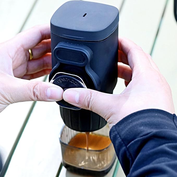 Kadimendium Portable Coffee Maker High Efficiency Manual Hand Press Coffee Machine for Travel Outdoor Home 304 Stainless Steel 1 Unit - Image 9
