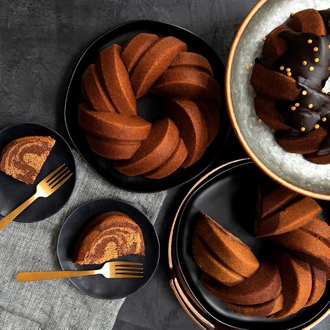 Nordic Ware NW 95577 75th Anniversary Braided Rope Bundt Cake Pan, Gold 12 Cup Capacity - Image 29