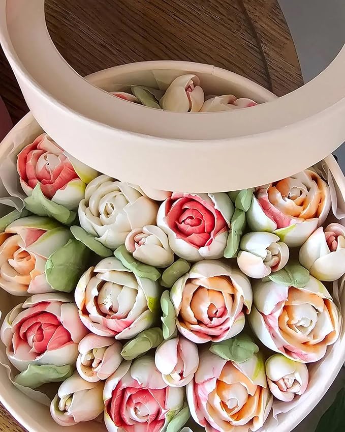 7 Pieces Stainless Steel Extra Large Russian Tulip Icing Tips Set, 5 XXL Russian Flower Piping Nozzles,1 Cleaning Brush,1 Small Leaf Tip for Cake Decorations,Flower Frosting Nozzles for Decorating