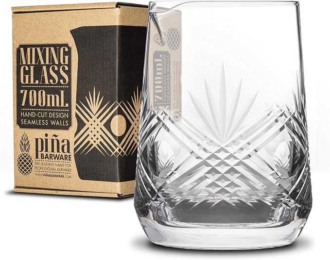 Piña Barware Seamless Hand Cut Mixing Glass - 700mL / 24oz - Professional Bartending Commercial Glassware - Image 5