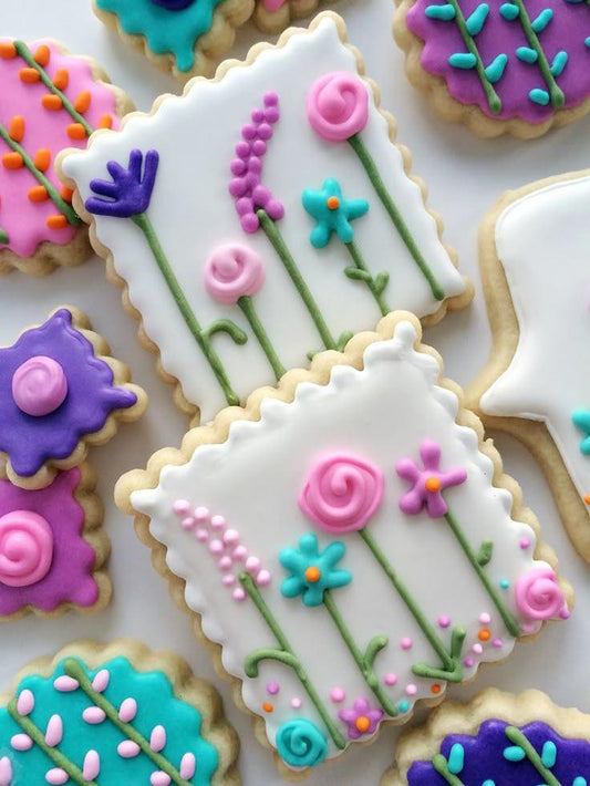 How Edible Decorations Can Turn Every Homemade Dessert into a Beautiful Celebration
