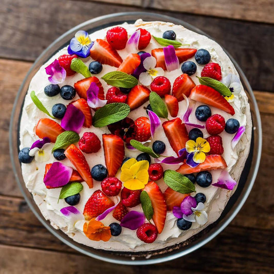 Make Every Dessert Shine: 3 Edible Decoration Tips Every Home Baker Should Know