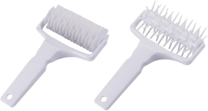 Homoyoyo 2pcs Practical Pizza Needle Roller Dough Puncher Baking Tool Made of Sturdy Pp Material, Easy to Use and Convenient for Kitchen Pizza Dough Preparation in White by Homoyoyo