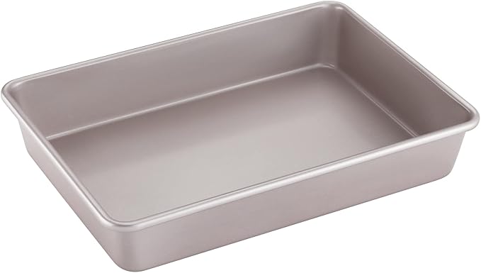 CHEFMADE 13-Inch Rectangle Cake Pan, Non-Stick Loaf Pan Deep Dish Bakeware for Oven Roasting Meat Bread Jelly Roll Battenberg Pizzas Pastries 9.7" x 13.6" X 2.4"(Champagne Gold) by CHEFMADE