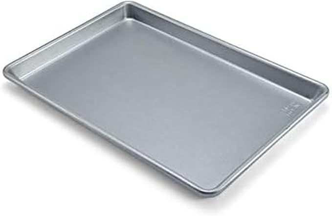 Chicago Metallic Commercial II Traditional Uncoated True Jelly Roll Pan, Make jelly rolls, cookies, pizza, one-pan meals, and more, 15-Inch by 10-Inch by ChicagoMetallic