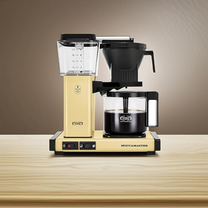 Technivorm Moccamaster 53927 KBGV 10-Cup Coffee Maker Butter Yellow, 40 Ounce, 1.25l - Image 5