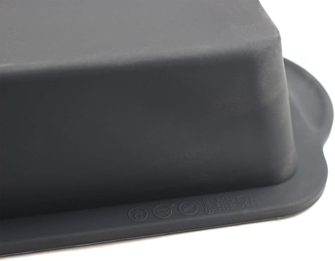Nonstick Silicone Bread and Loaf Pan Set of 2, Metal Reinforced Non-deformable Silicone Toast Pans for Baking - Image 4