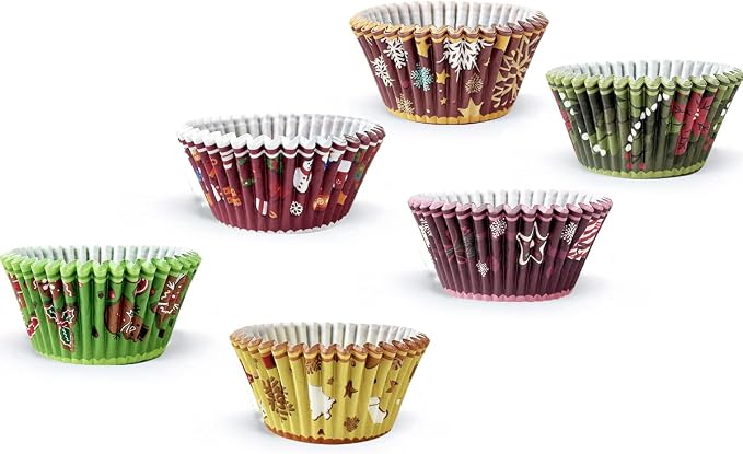 qiqee Christmas Standard Cupcake Liners Cupcake Cups 300-Count Food Grade Gradient 6 Design Christmas Gingerbread Man Cupcake Papers Baking Cups Cupcake Wrappers(Standard Size) - Image 6