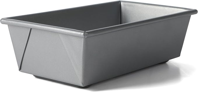 Calphalon Titan Loaf Pan, Baking Bread Pan, 10 x 5 Inch Kitchen Loaf Pan, Professional-grade steel Nonstick Bread Pan PFOA-Free for Even Baking, Bread, Cakes, and Meatloaf Pan by Unknown
