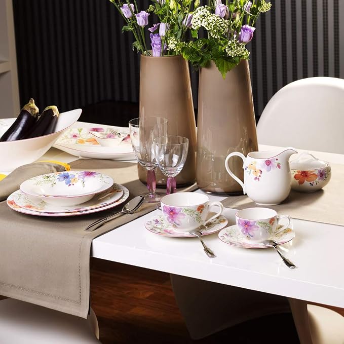 Villeroy & Boch Mariefleur Basic Coffee, Beautiful Premium Porcelain Saucer with Playful Flower Decoration, Dishwasher Safe, 16 cm | Pastel floral porcelain saucer with a red border, made in Germany, dishwasher and microwave safe, suits the coffee table - Image 3