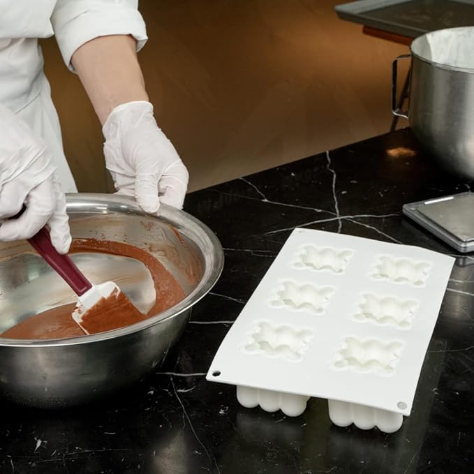 Restaurantware Pastry Tek Silicone Bubble Cube Baking Mold - 6-Compartment - 10 count box