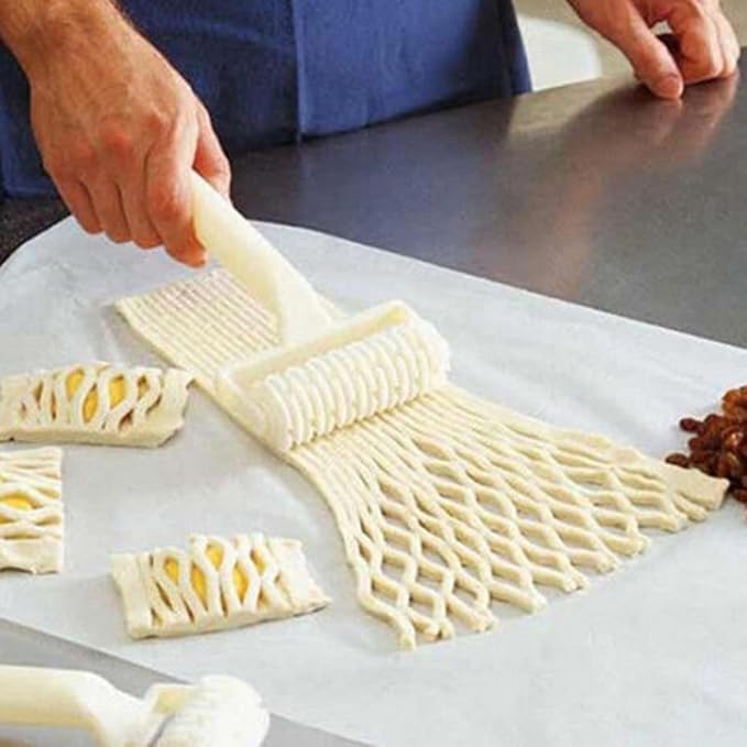 Artibetter 2pcs Plastic Lattice Roller Cutter Baking Tool for Pizza and Bread, Easy to Use and Clean, Suitable for Creating Decorative Patterns and Lattice Designs in Baking - Image 7