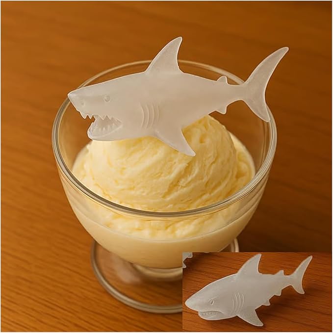 Shark Ice Mold for Whiskey & Cocktails – 3D Shark Silicone Ice Cube Molds with Easy Release, Reusable & Flexible Tray for Drinks, Coffee, Juice, Fun Party & Gift Idea