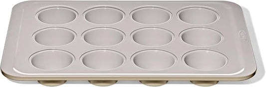 OXO Good Grips Non-Stick Pro Ceramic Coated Metal Bakeware 12 Cup Muffin Pan – Biscuit by Unknown