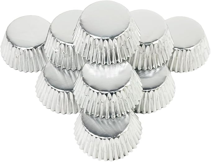 qiqee Foil Cupcake Liners, 300 Count, Standard Size, Silver - Image 4