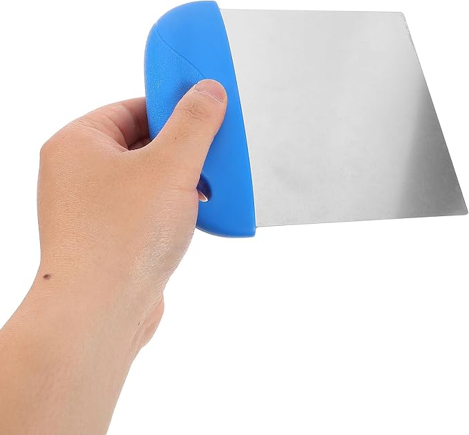 VALICLUD Stainless Steel Dough Cutter with Sharp Cutting Edge and Comfortable Plastic Handle, Kitchen Pastry Tool for Precise Cutting and Scraping, for Home Baking and Pizza Preparation - Image 4