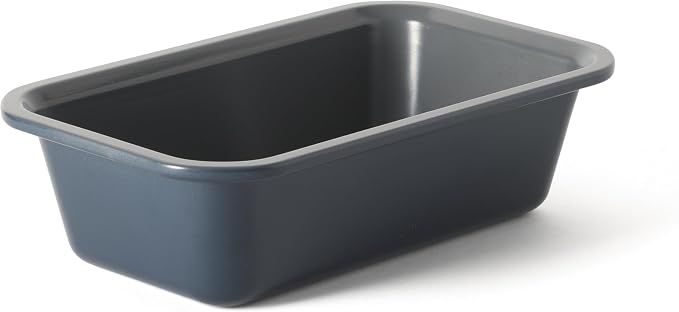 Calphalon Legacy Loaf Pan, 9 x 5 Inch Baking Pan, Kitchen Bread Pan, Nonstick Heavy Gauge Steel PFOA-Free Bakeware for Even Baking, Bread and Meatloaf Pan, Oven Safe, Easy Clean by Unknown