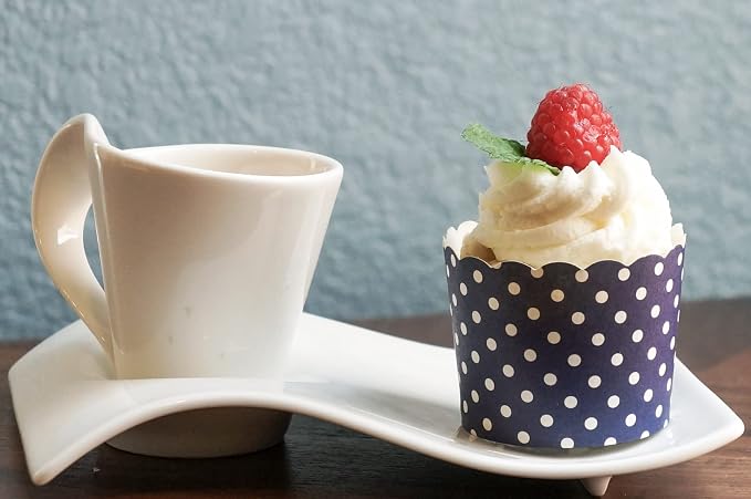 Paper Baking Cups (Polka Dots), Greaseproof Disposable Cupcake Liners (Navy Blue, Large Cups (50-Pack)) - Image 3