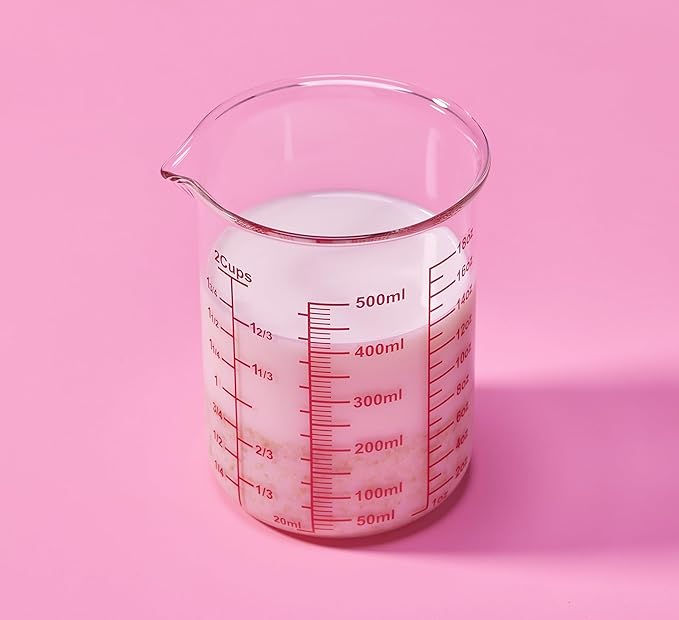 High Borosilicate Glass Measuring Cup-V-Shaped Spout，Glass Measuring Beaker for Kitchen or Restaurant, Easy to Read, 500 ML (16 Oz, 2 Cup)