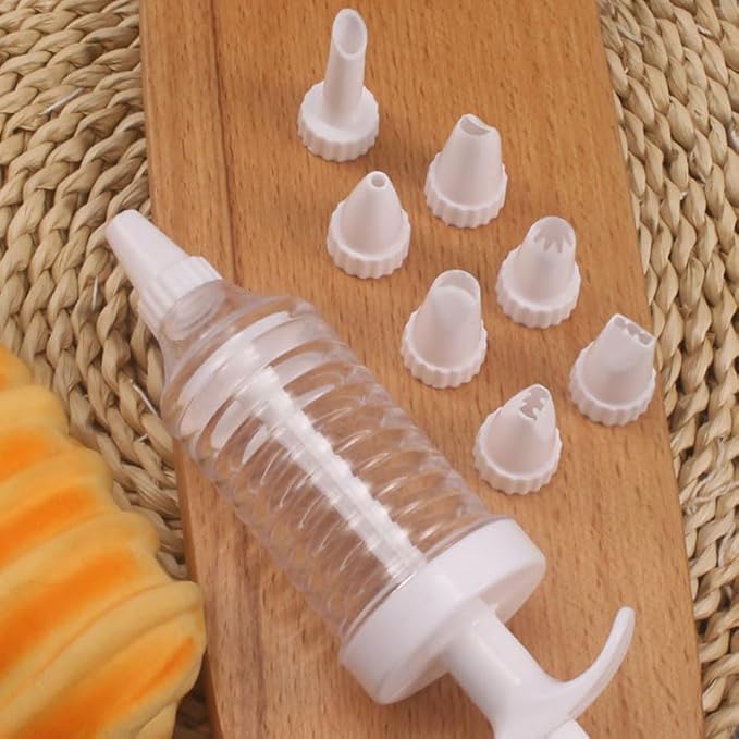 TAODAN 1 Set Cake Decorating Icing Tools Plastic Buttercream Piping Nozzle Baking Utensils Suitable for Making Biscuits Pies Brownies