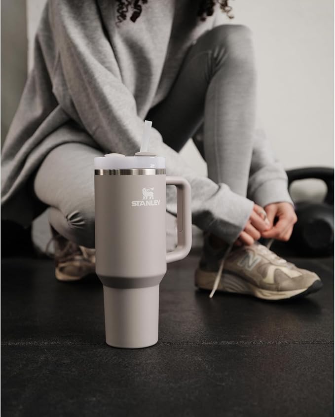 STANLEY Quencher H2.0 Flow State Tumbler, 40 oz, Ash | Handle and Straw | 3-Position Lid | Cup Holder Compatible for Travel | Insulated Stainless Steel Cup | BPA-Free - Image 4
