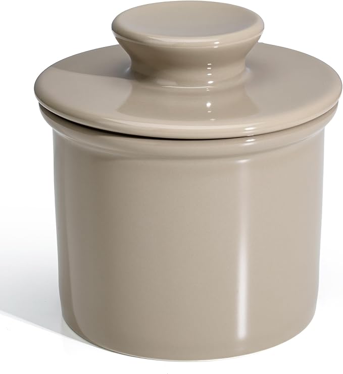 Sweese Counter with Water Line for Fresh Spreadable Butter - French Butter Keeper with Lid - Housewarming Gift For The One Who Has It All - Latte Brown by Sweese