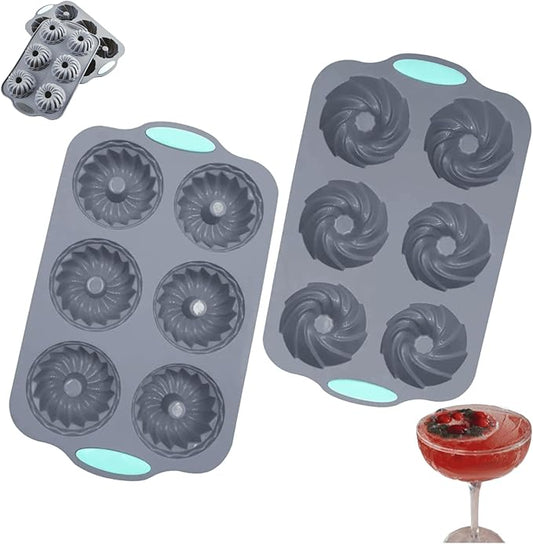 Wreath Ice Mold, Christmas Wreath Ice Cube Tray Mold, Holiday Christmas Shaped Silicone Ice Cube Making Trays/Molds, 6 Hole Silicone DIY Mold Suitable for Ice Cubes, Cakes, Soap (2PCS-A)