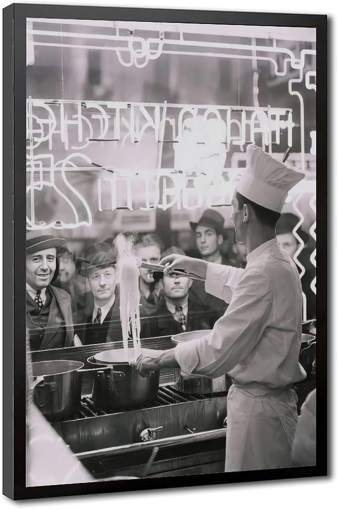 Chef Cooking Spaghetti, Italian Restaurant in New York 1930s, Black And White , Vintage, Retro Pasta Art, Kitchen Wall Decor Canvas Poster Bedroom Decor Sports Landscape Office Room Decor Gift Black F by Unknown