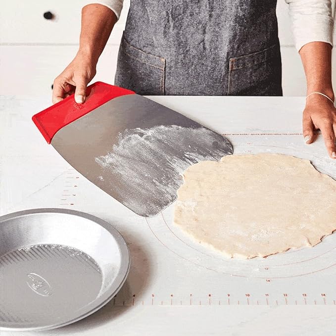King Arthur Baking Company Giant Spatula, Lifts And Stacks Cake Layers, Transfers Pizzas, Jumbo Cookies, Pastries, Rolled Fondant, And Large Baked Treats