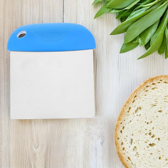 Stainless Steel Pastry Cutter with Plastic Handle for Home Baking, Sharp Dough Scraper Tool with Comfortable Grip and Easy to Clean Surface, for Pizza and Pastry Preparation - Image 6
