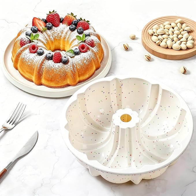 Vinino 9.5 Inch Fluted Tube Cake Pan with Metal Frame, 1 Pack | Classic Pound Cake Mold for Homemade Baking, Perfect for Bread, Jello, Gelatin & Flan, Nonstick Surface for Easy Release - Image 9