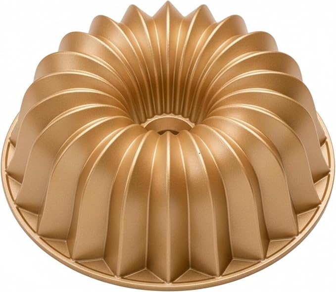 NutriChef Cake Pan - 10 Cups Die Cast Fluted Aluminum Cake Mold, Nonstick for Easy Release and Even Bake, Durable Design, Ideal for Desserts and Casseroles by NutriChef%E2%84%A2Kitchen