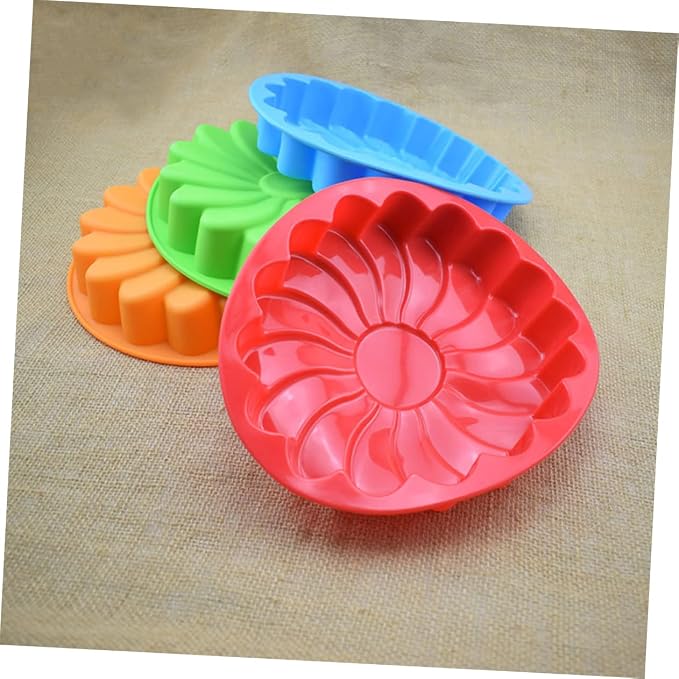 LABRIMP Thickened Large Silicone Cake Pan Flower Shaped Baking Mold for Birthday Cakes and More Flexible Non-stick Design Safe for Oven and Microwave Use Random Color - Image 4