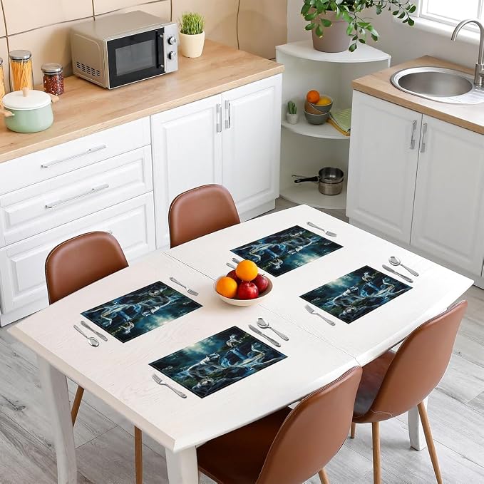 Feelyou Wolf Placemats Set of 4, Wolves Howling Table Place Mats for Kids Silent woles Placemat Animal Wolves Indoor Outdoor Decor Table Mats Washable 18"x12" - Image 3