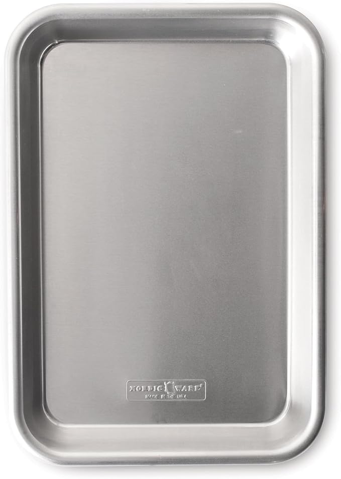 10 x 7 Inch Aluminum Eighth Sheet Pan, Rectangular Heavy Duty Oven Safe Baking Cookie Tray, Commercial Grade Bakeware for Cookies, Small Pastries & Vegetable Roasting by Unknown