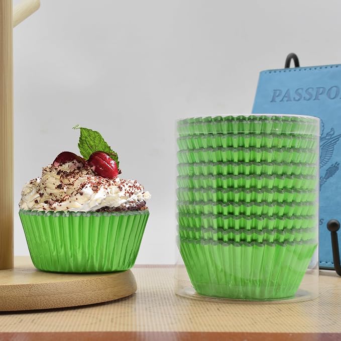200 Pcs Green Foil Cupcake Liners Standard Baking Cups Muffin Paper Cases | Food-grade, Greaseproof & Sturdy Parchment, Cupcake Wrapper for Party, Christmas, Gift - Image 4