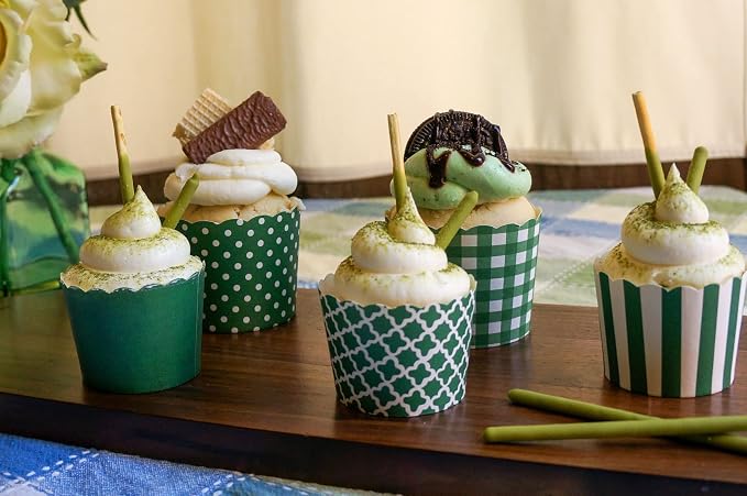 Paper Baking Cups (Polka Dots), Greaseproof Disposable Cupcake Liners (Green, Large Cups (50-Pack)) - Image 5