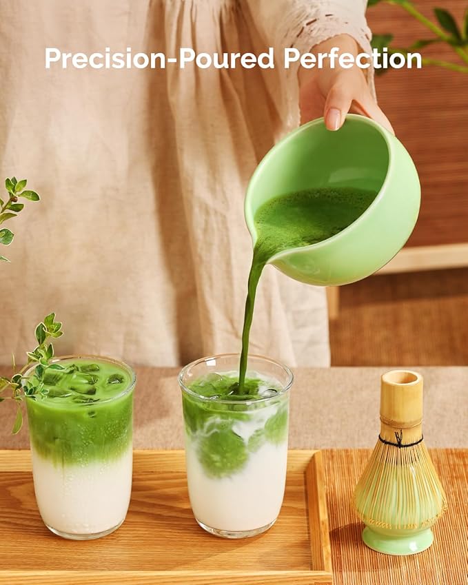Maestri House Matcha Whisk Set, 7-Pc Complete Matcha Kit with Spouted Ceramic Bowl, Bamboo Whisk and Holder, Scoop, Spoon Rest & Sifter, Tea Cloth – Ideal Gift for Matcha Lovers (Green)