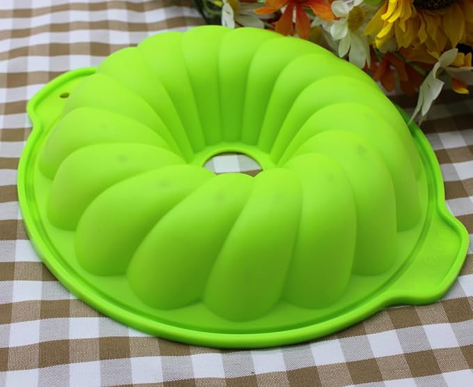 X-Haibei 10-Inch Round Silicone Cake Mold with Decorative Ears – Shallow Pan for Donut, Gelatin, Jello, Chocolate Baking