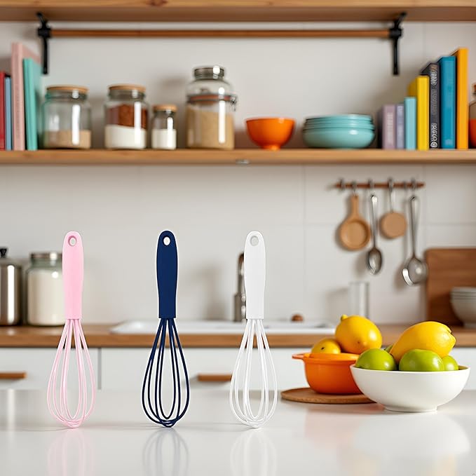 1Pc White Mini Silicone Whisks,6.7inch Non Scratch Non-Stick Whisk,Milk and Egg Beater Blender,Hand Egg Mixer,Kitchen Whisks for Cooking, Baking, Mixing,Stirring,Kitchen and Dining,Cooking Utensils