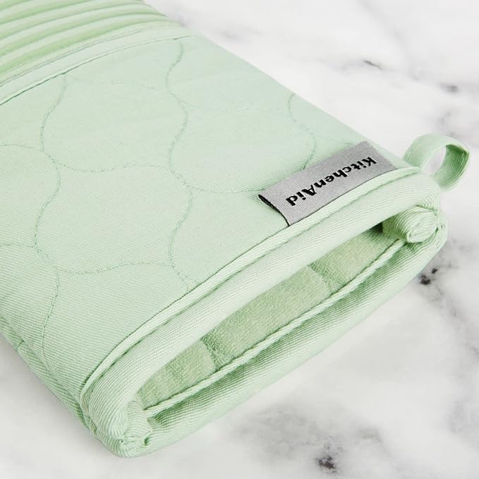 KITCHENAID Quilted Cotton Terry Cloth Oven Mitt, Pot Holder, Kitchen Towel 4-Pack Set, Heat Resistant, Silicone Grip, 16"x26", 7"x13" & 7"x10", Pistachio - Image 7
