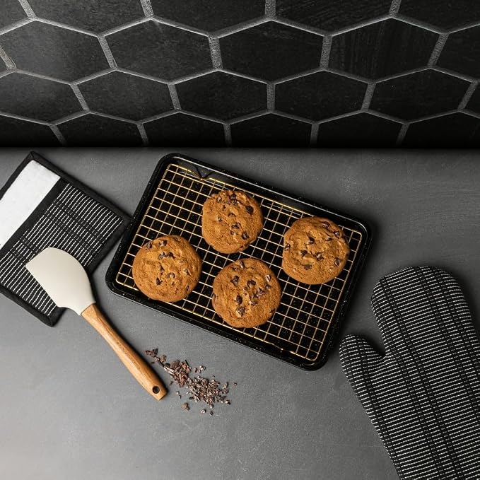 Non-Stick Rectangle Baking Sheet with Gold Cooling Rack - Black - Image 4