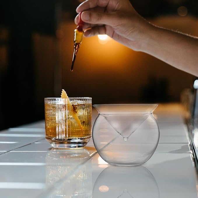 PATKAW Creative round Cocktail Cup Made of High Borosilicate Material, Easy to Hold and Clean, for Home or Dessert Shop Use, Practical Glassware for Chilled Drinks - Image 6