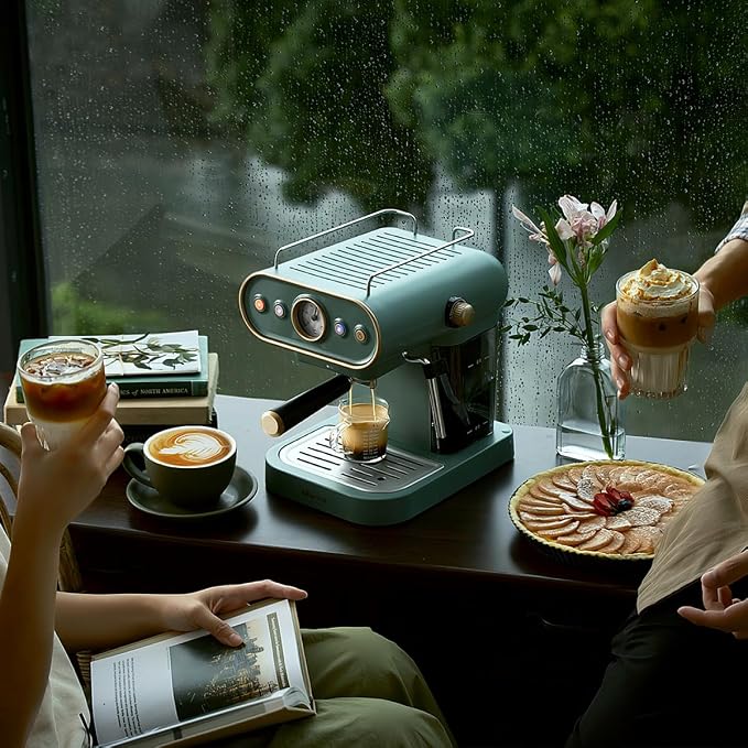 compact high-pressure coffee machine with steam frother - Image 3