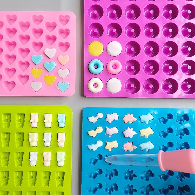 LeLehome 5Pcs Silicone Gummy Molds Set - Bear, Dinosaur, Animal, Donut, Heart Candy Molds 261 Cavities with 2 Droppers - Non-Stick, BPA Free for Chocolate & DIY