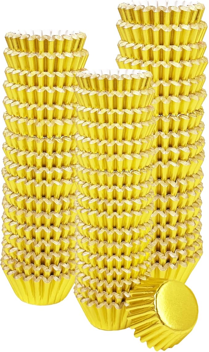qiqee Foil Cupcake Liners, 300 Count, Mini Size, Gold by Qiqee