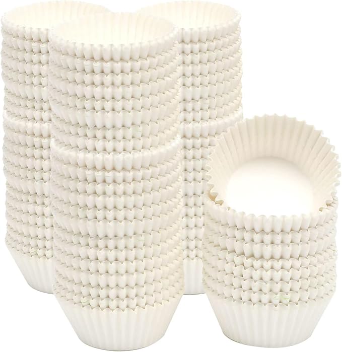 qiqee 1000pcs White Cupcake Liners Muffin Linner No Smell, Food Grade Baking Cups（Standard Size） by Qiqee