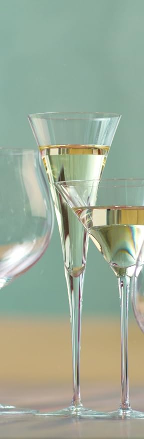 Zwiesel 1872 Enoteca Collection Handmade Martini, Cocktail Glass, 9.9-Ounce, Set of 2 - Image 3