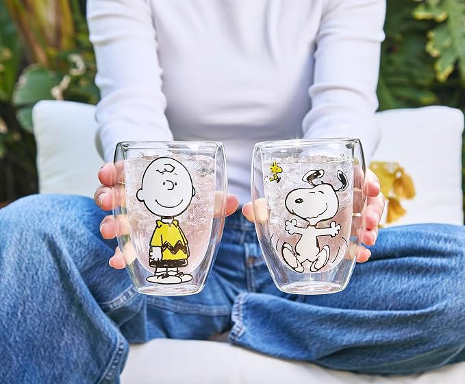 Silver Buffalo Peanuts Snoopy, 2 Pack Double Walled Glass Set, 12.5oz | Piece, Woodstock and Charlie Brown, 0.37 Liters - Image 5